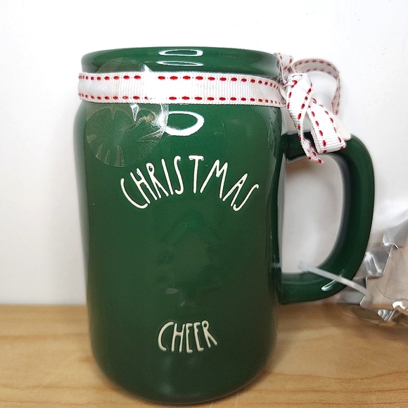 🆕️ Rae Dunn Christmas Cheer Mason Jar Style Mug with Cookie Cutter - Picture 2 of 3
